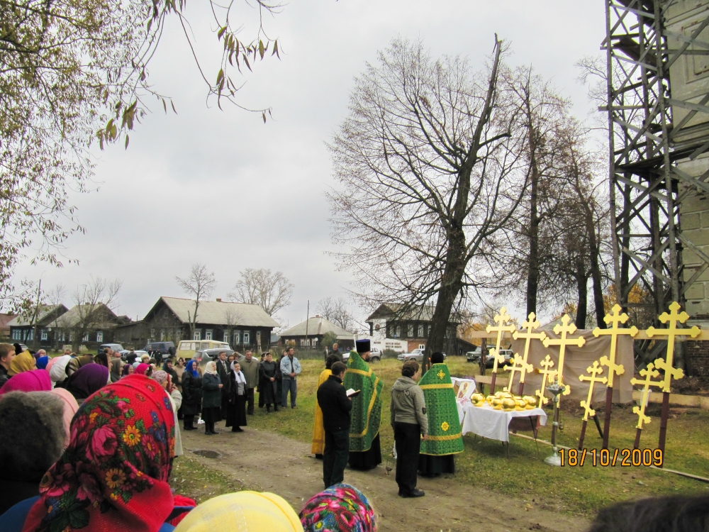 Освящение крестов для куполов Никольского храма в с. Нестиары